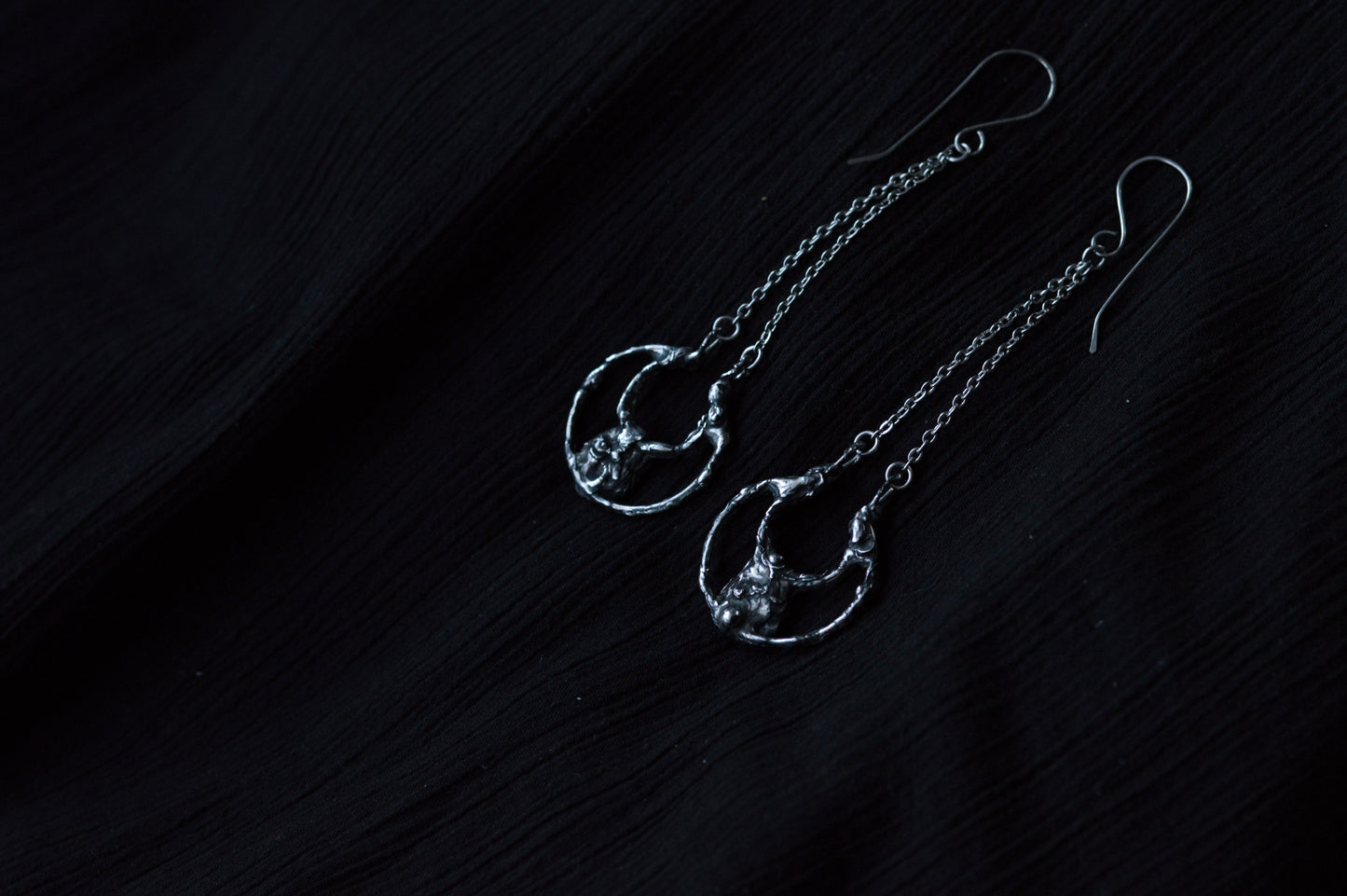 AMETHYST MOON EARRINGS - Myrkra Staðr