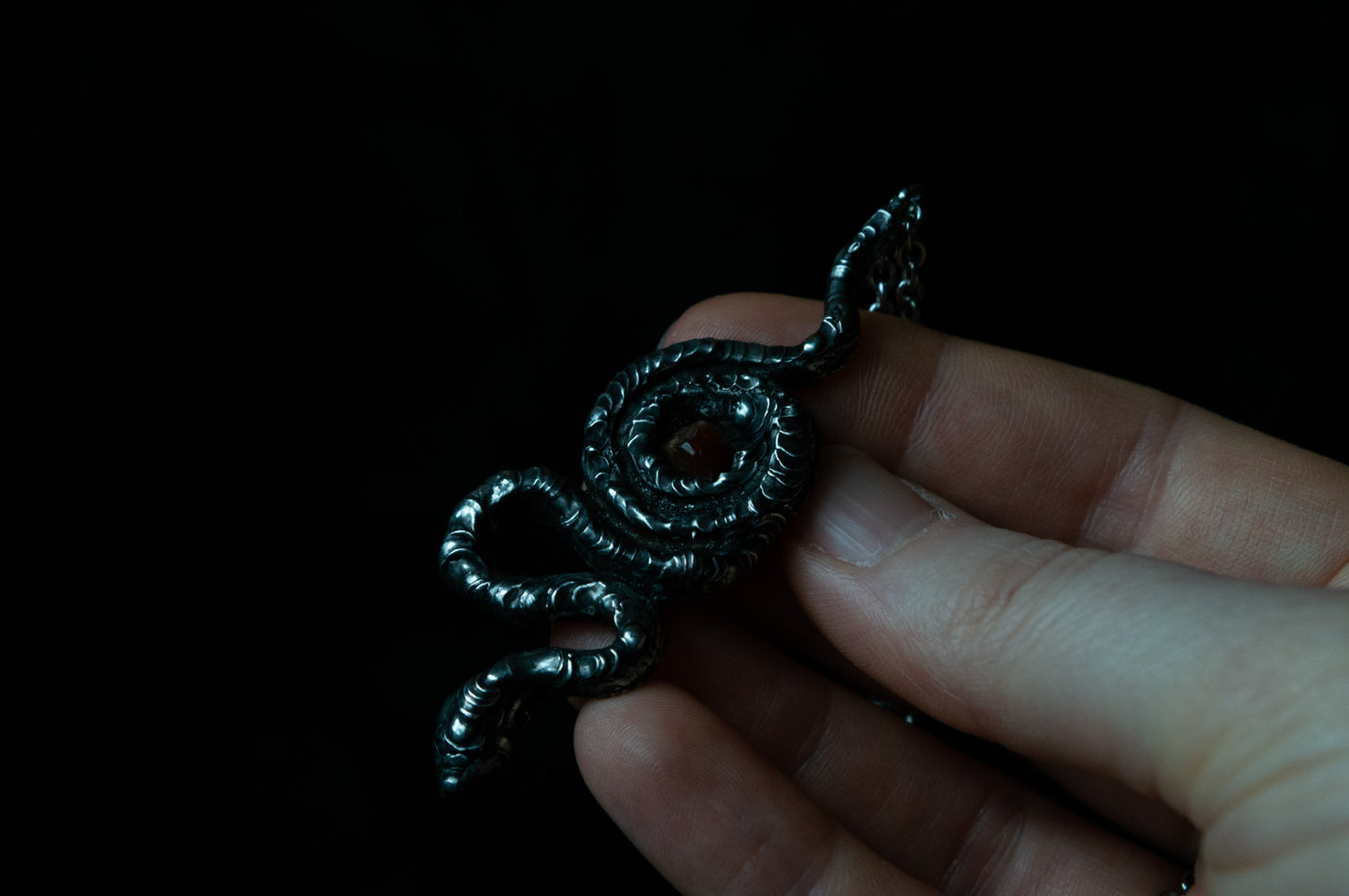 SNAKE & RAW GARNET NECKLACE