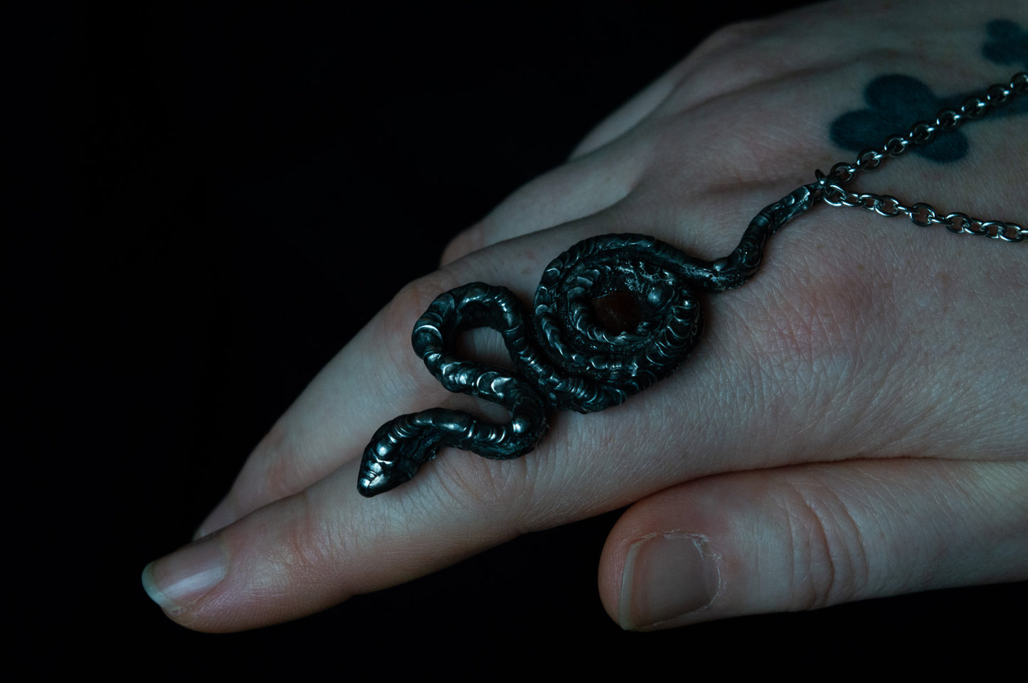 SNAKE & RAW GARNET NECKLACE
