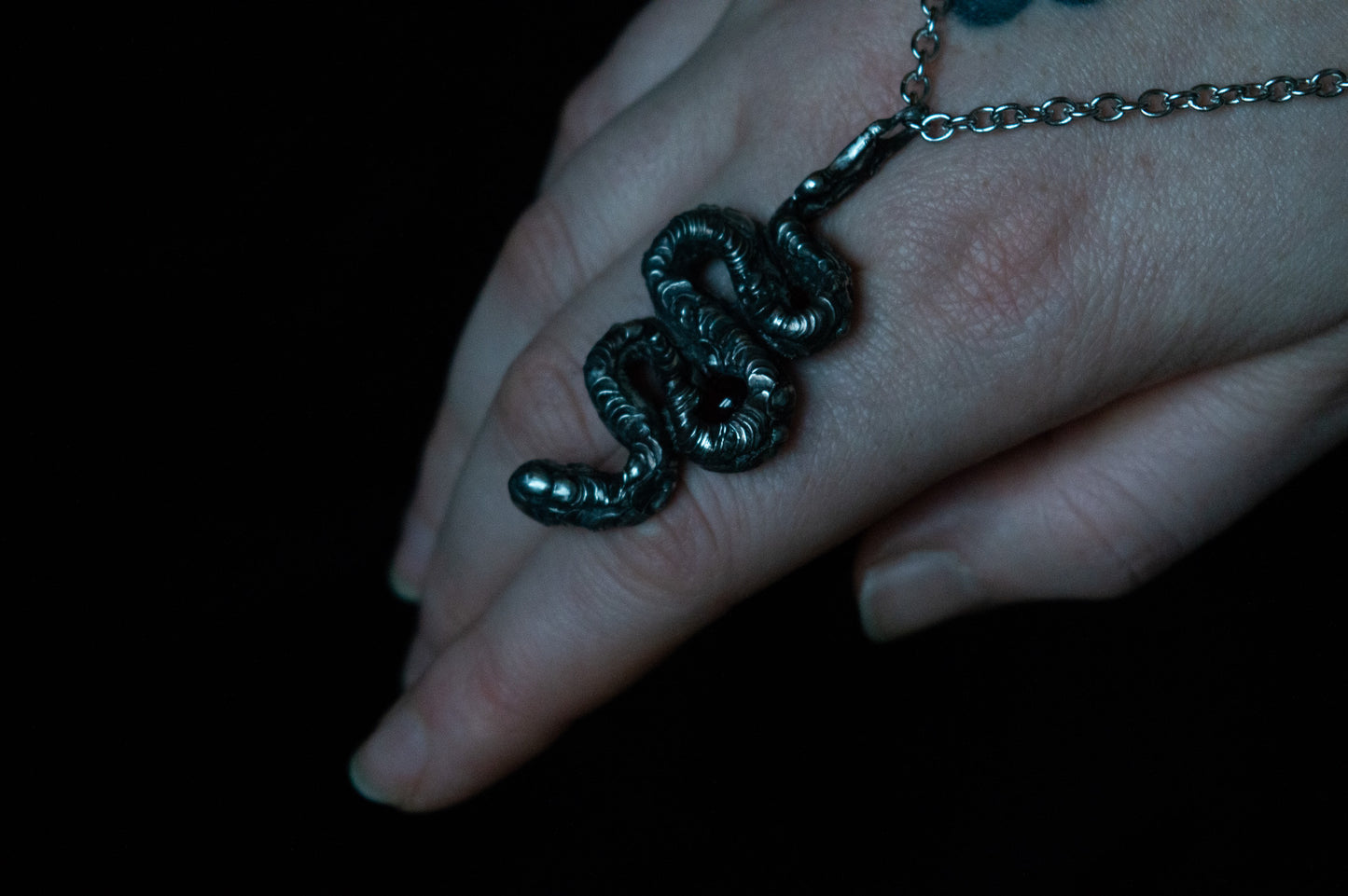 SNAKE & GARNET NECKLACE