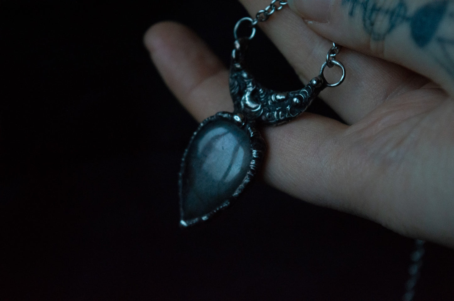 LABRADORITE AND MOON NECKLACE