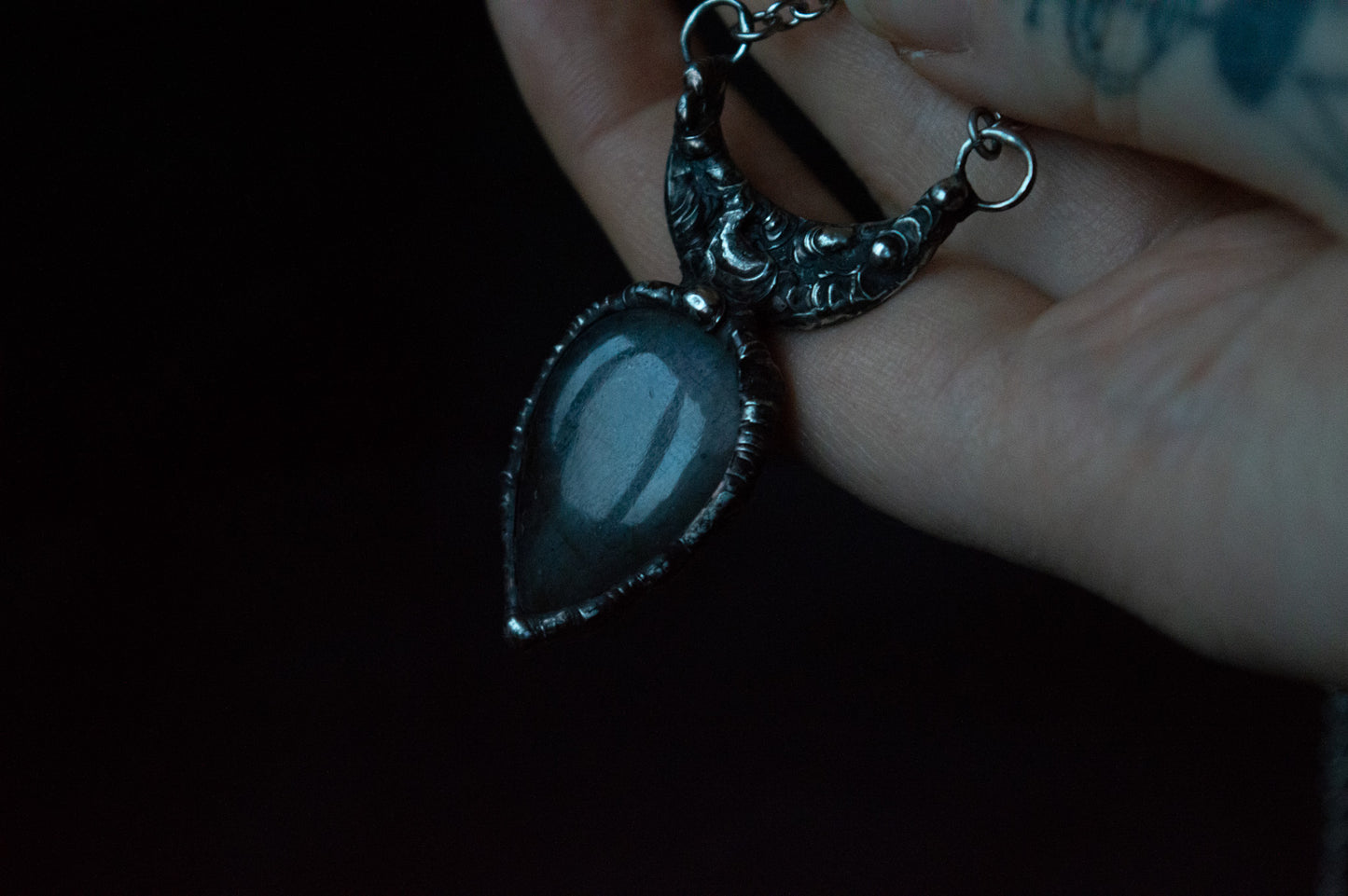 LABRADORITE AND MOON NECKLACE