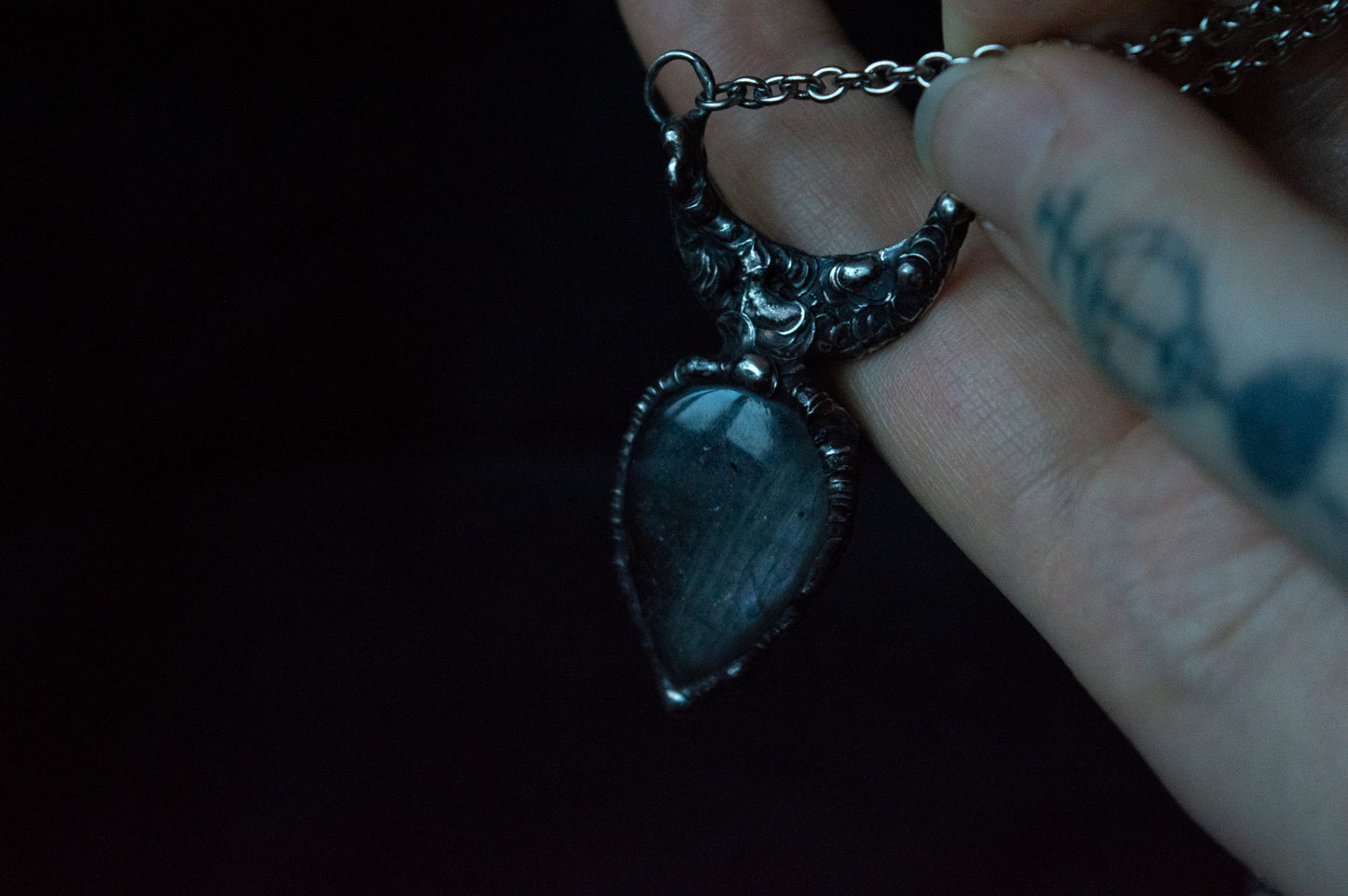 LABRADORITE AND MOON NECKLACE