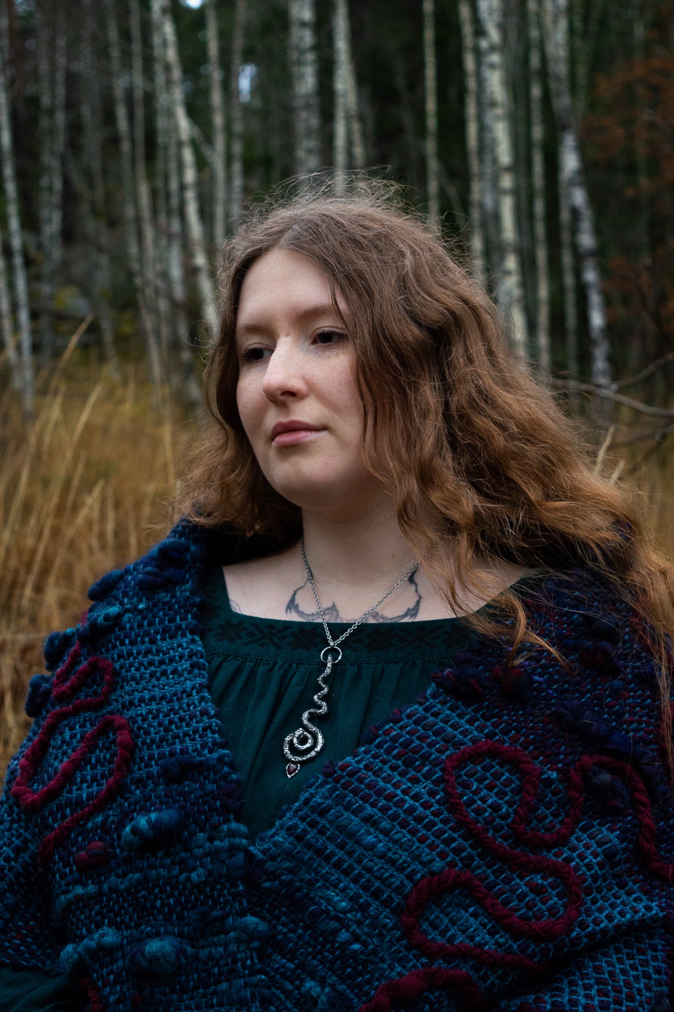 SERPENT & GARNET NECKLACE - Myrkra Staðr
