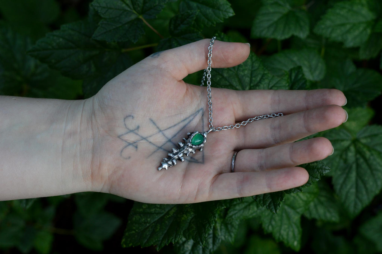 FERN NECKLACE - Myrkra Staðr