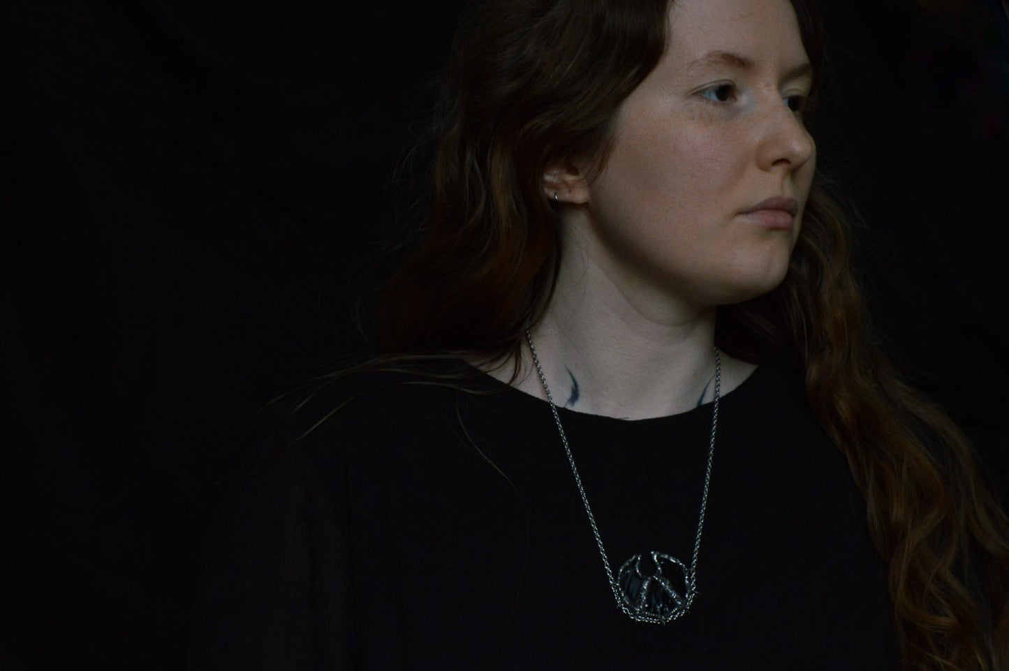 OBSIDIAN MOON NECKLACE - Myrkra Staðr