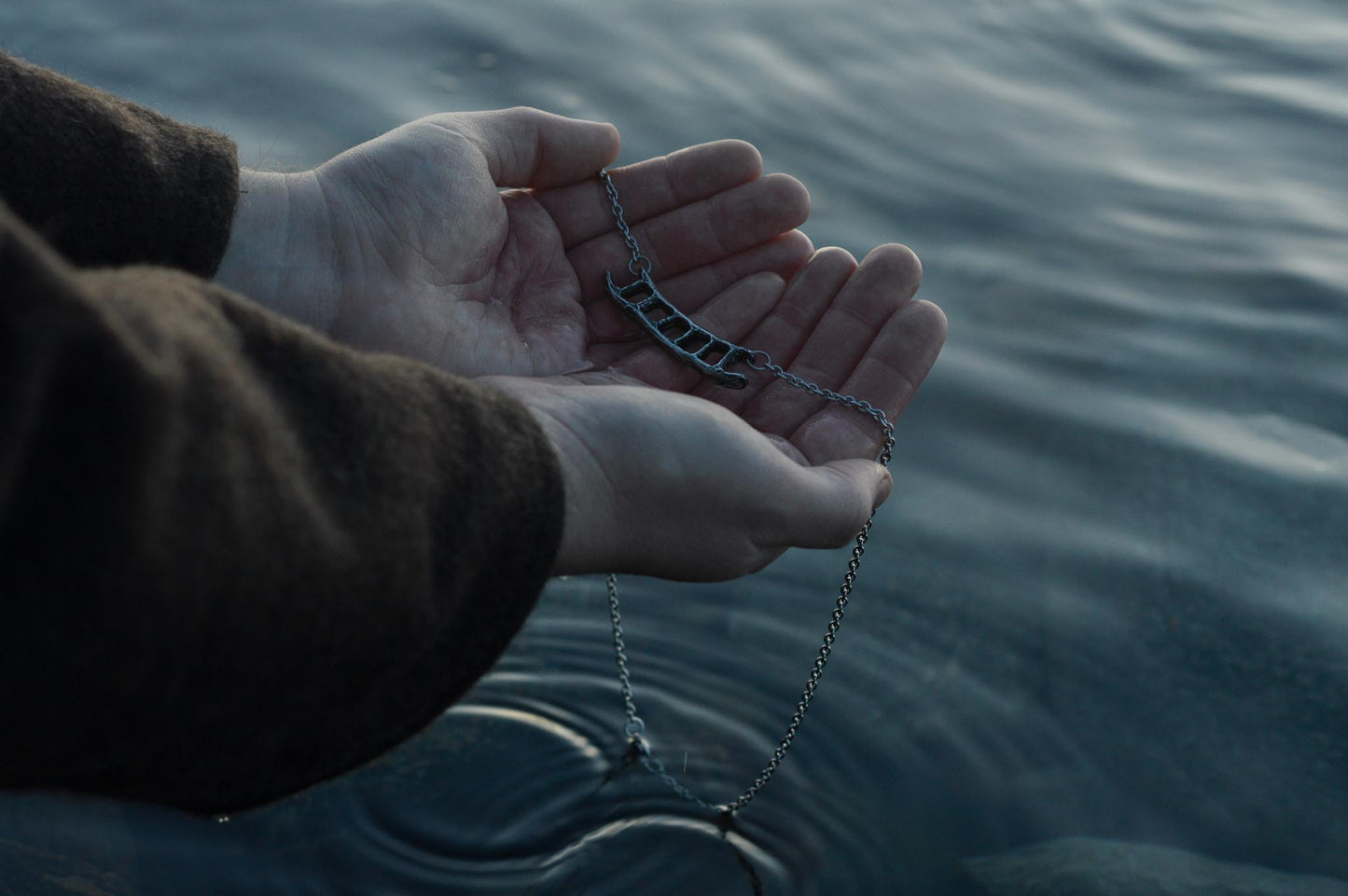 SKEPP necklace - Myrkra Staðr