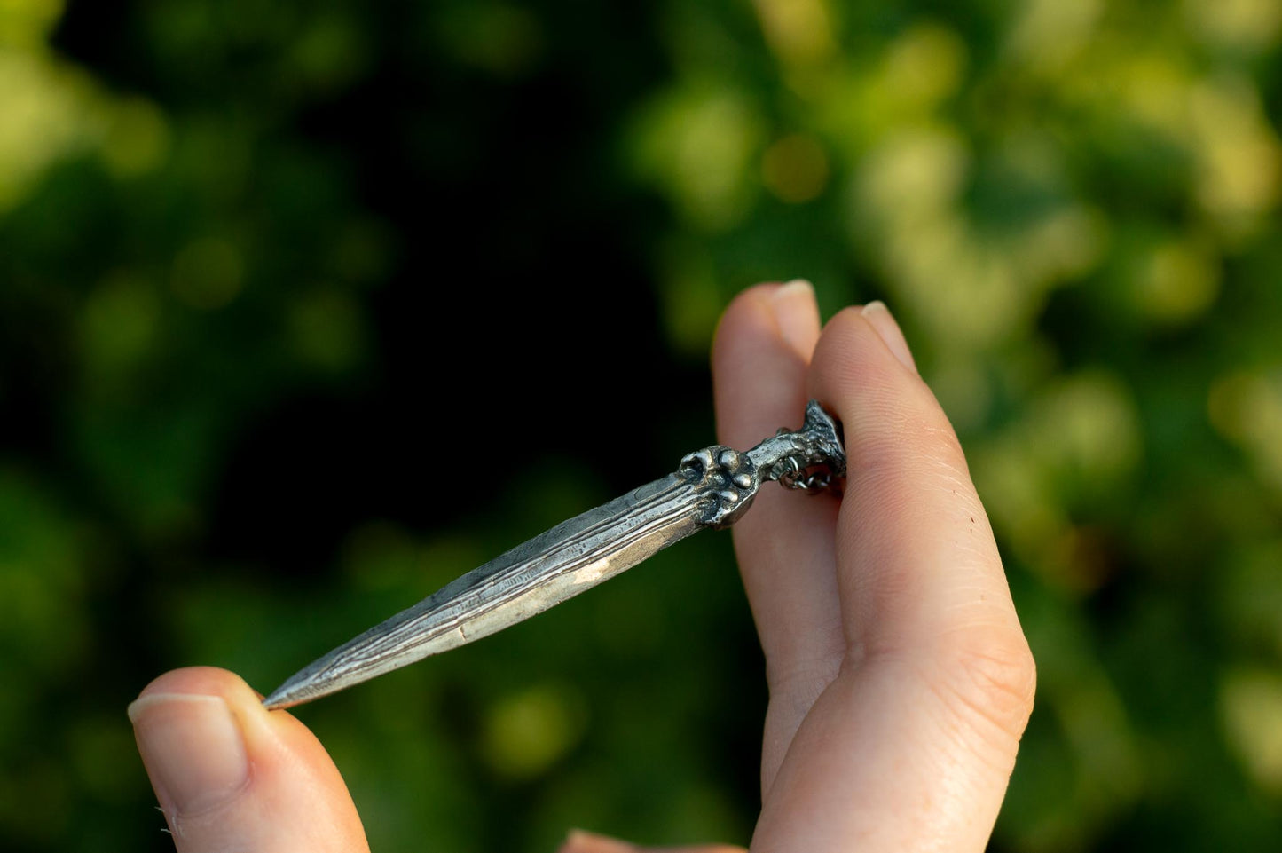 SEGERSTAD SWORD NECKLACE - Myrkra Staðr