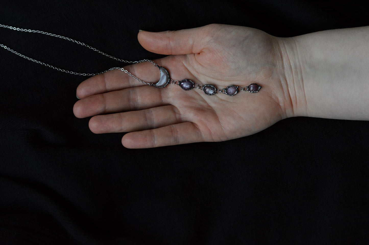 The Dark Moon - ruby necklace - Myrkra Staðr