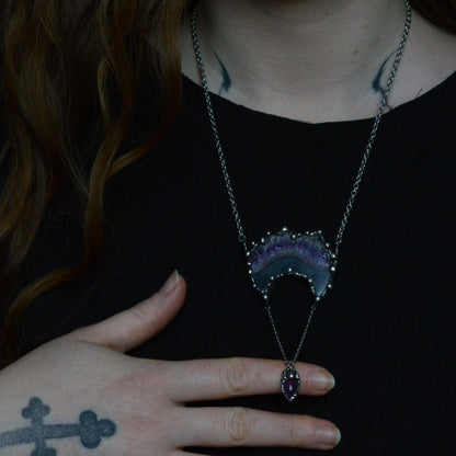 AMETHYST MOON NECKLACE - Myrkra Staðr