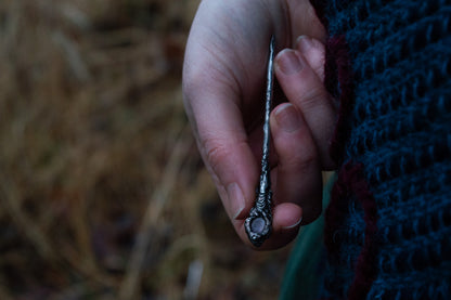 SERPENT SHAWL PIN