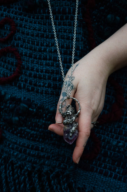 AMETHYST POINT NECKLACE