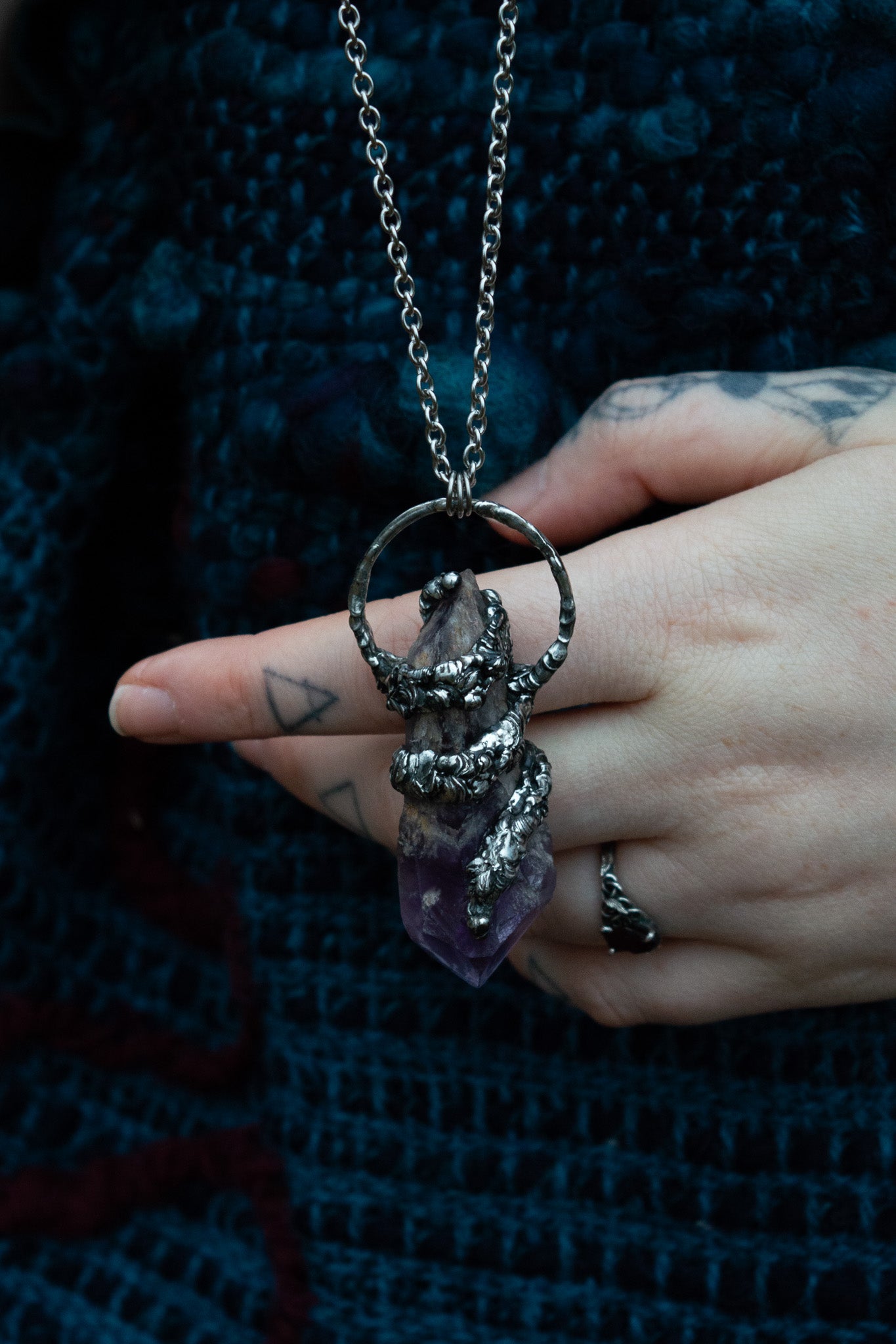 AMETHYST POINT NECKLACE